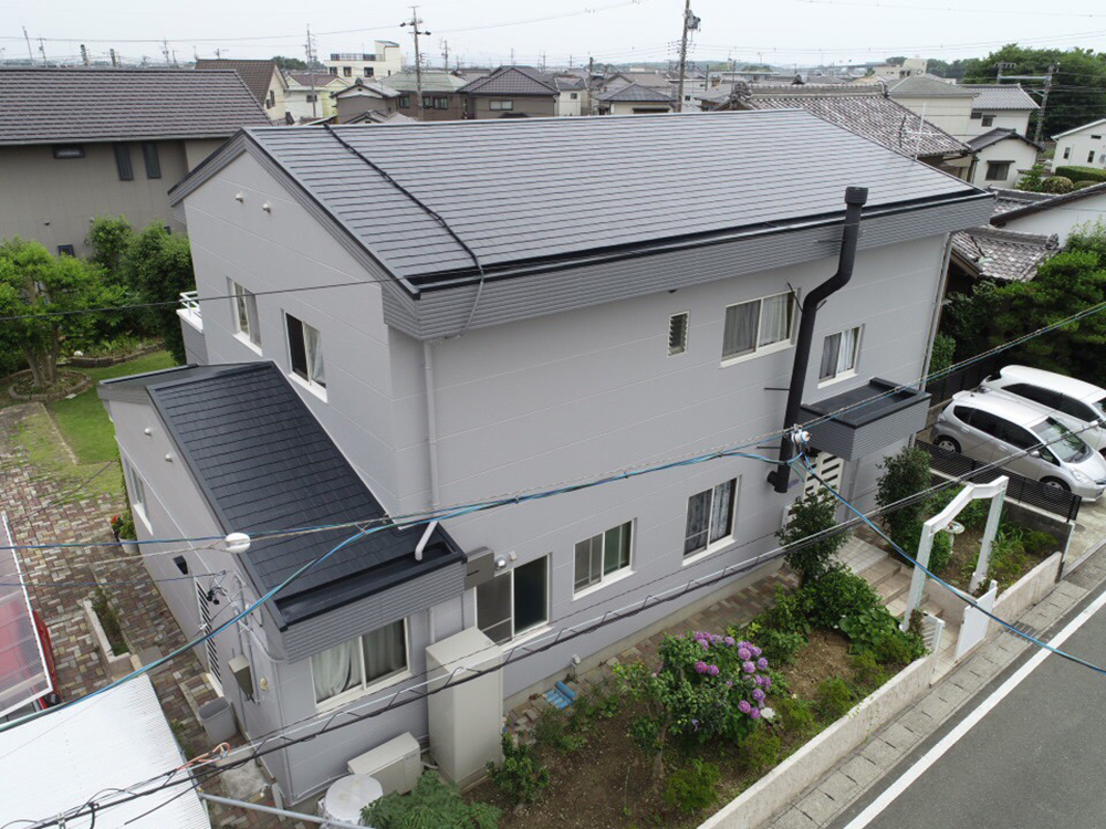 豊川市伊奈町 無機塗料による安心ながもちプラン！屋根は施主様の手塗りです