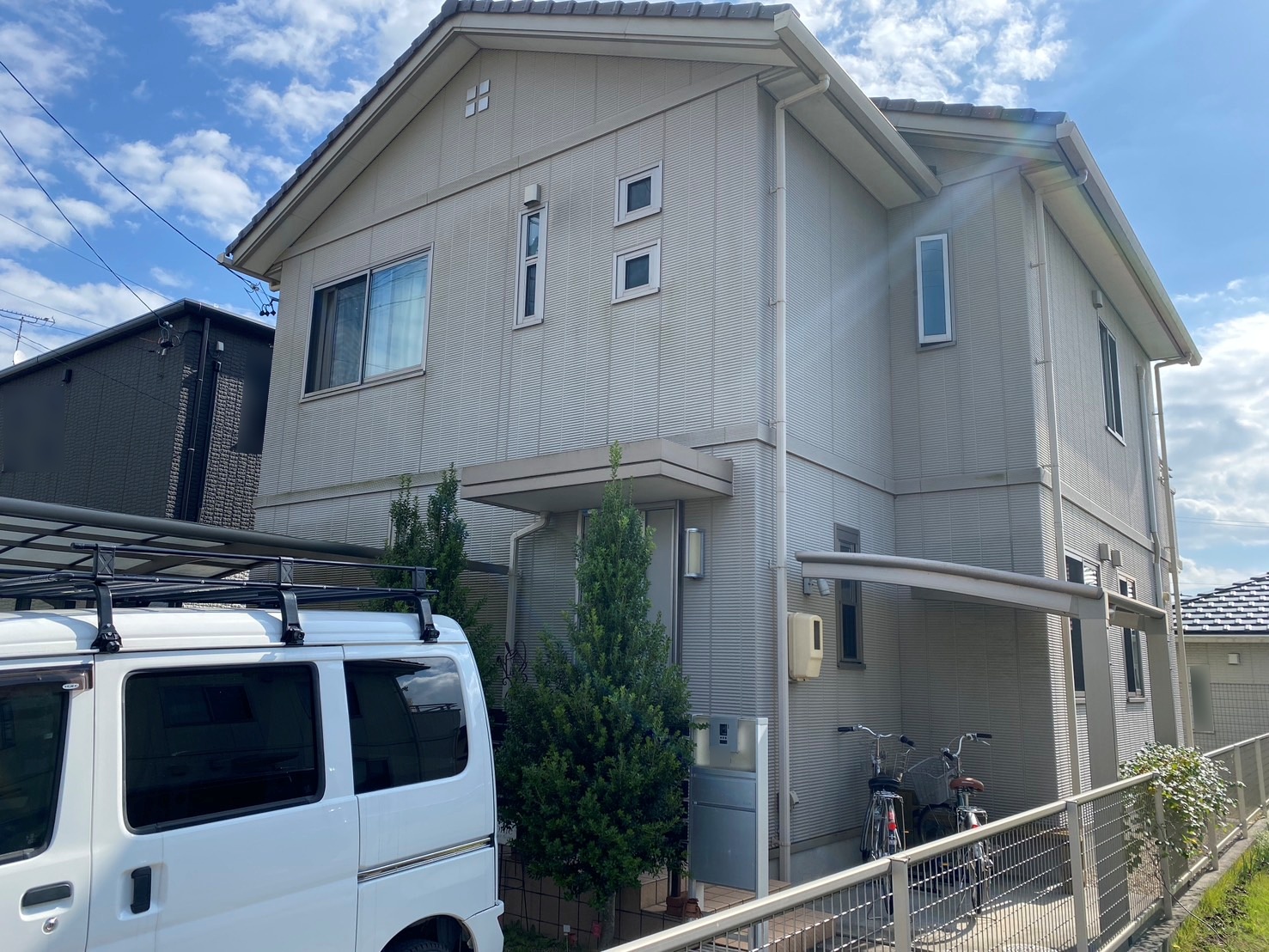 豊川市大木町 トヨタホームの外壁塗替え事例【グリーン系】