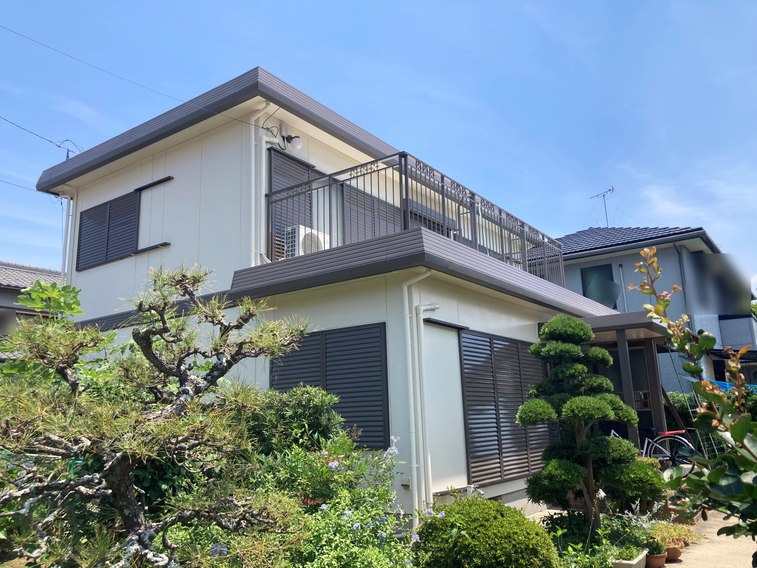 豊川市伊奈町 セキスイハイムの屋根・外壁塗替え事例【無機UVコート】