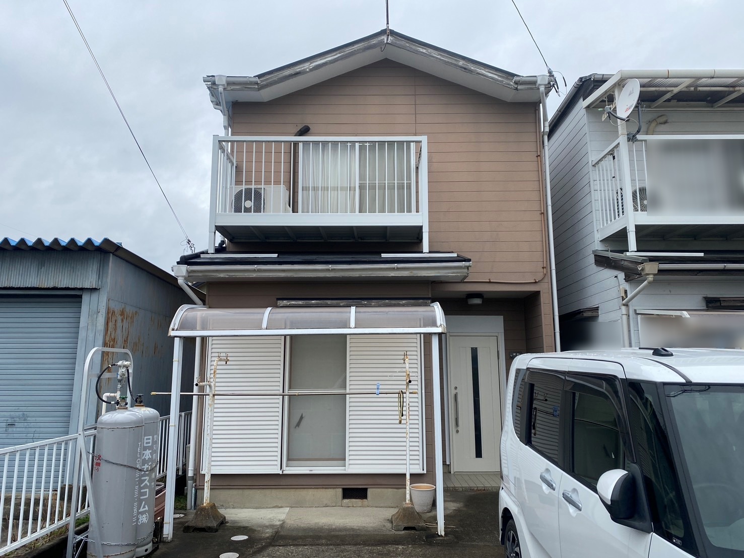 豊川市住吉町 屋根・外壁塗替え事例【ピンク系】