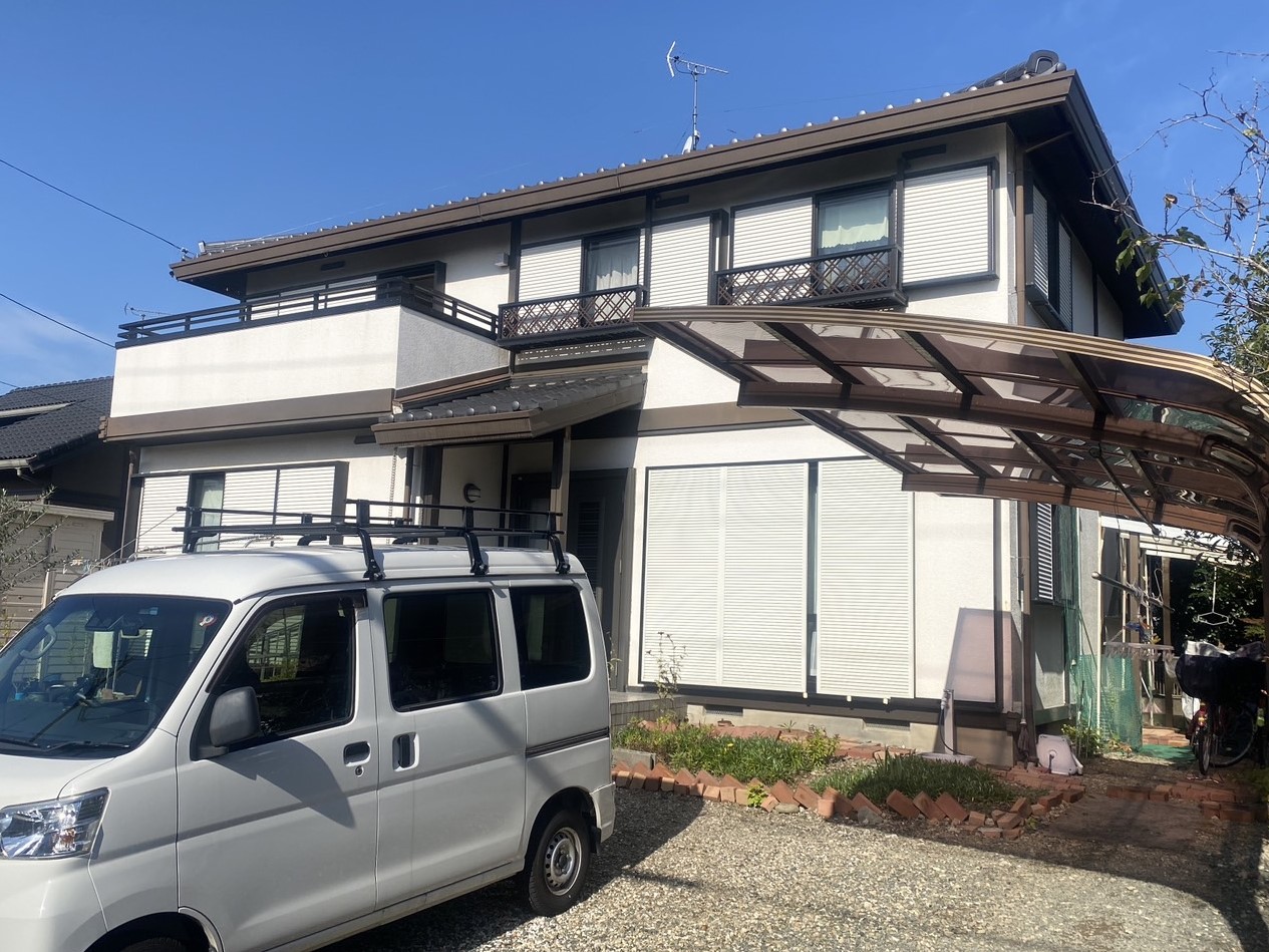 豊川市市田町　外壁塗替え事例【ベージュ系】