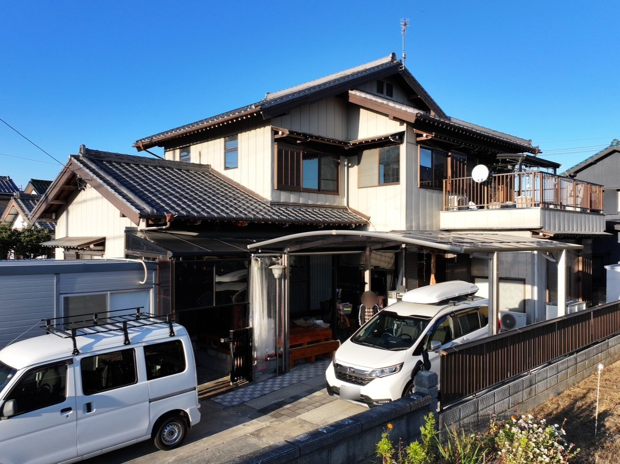 【豊川市蔵子】外壁塗装M様｜フッソUVコート艶有でグレー系に一新