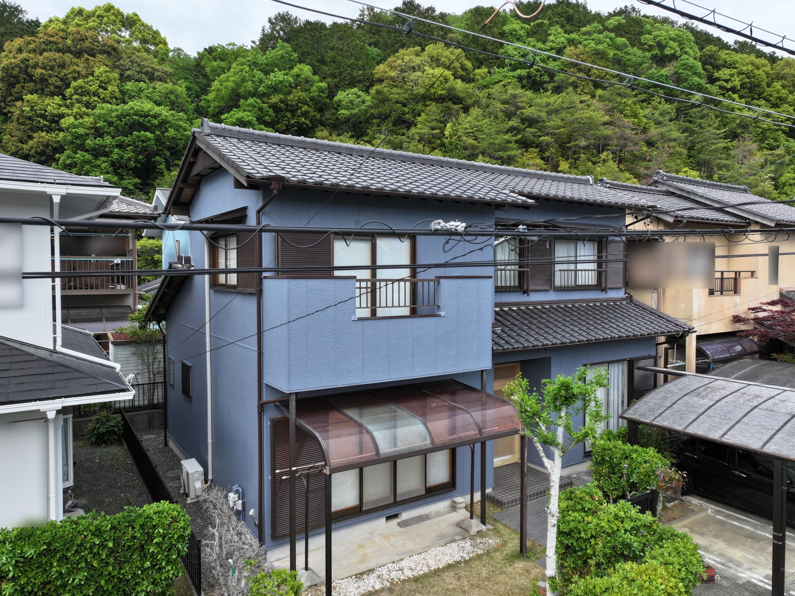 【豊橋市嵩山町】築34年の外壁塗装 ブルー系で一新した施工事例と劣化改善のポイント