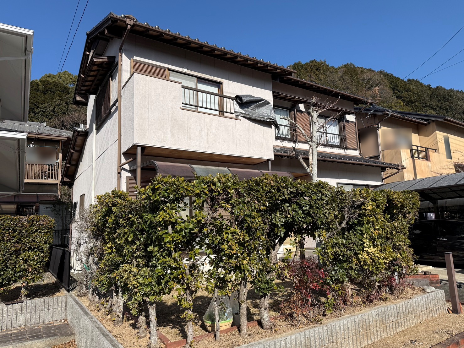 【豊橋市嵩山町】築34年の外壁塗装 ブルー系で一新した施工事例と劣化改善のポイント