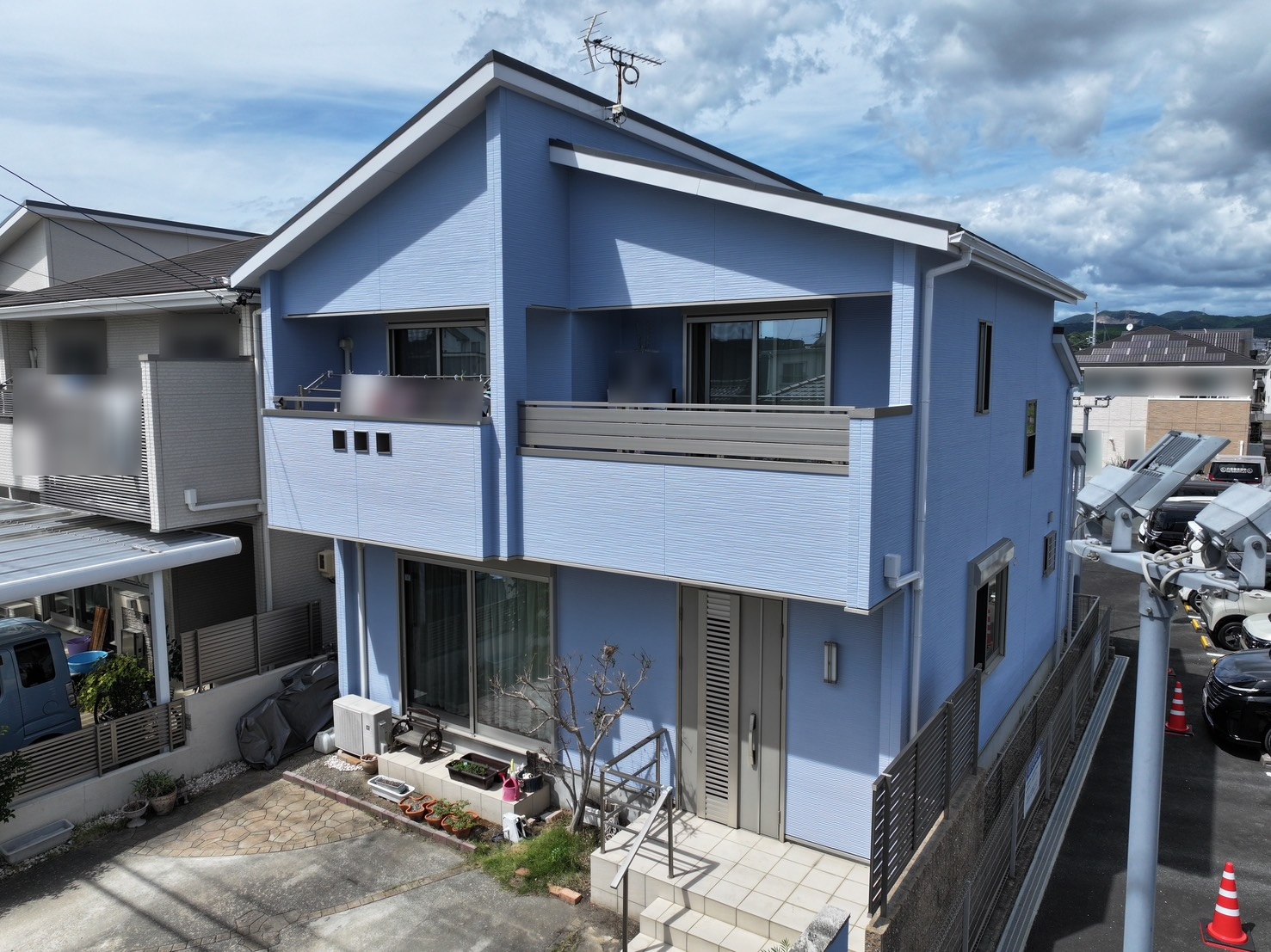 豊川市八幡町｜玉善築11年の屋根・外壁塗装【ブルー系】