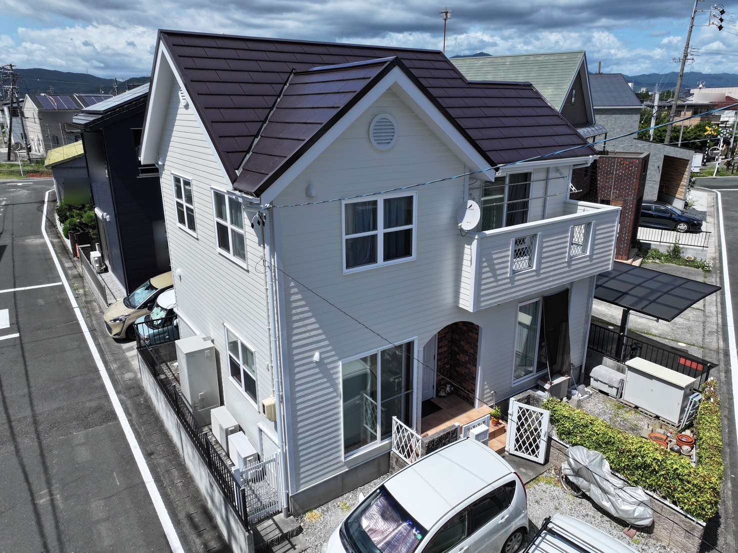 豊川市西豊町|クレストホームズ築25年の屋根・外壁塗装【ホワイト系】